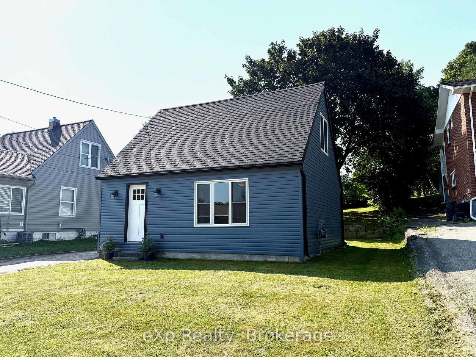 211-elgin-street-brockton-ontario-x12346950
