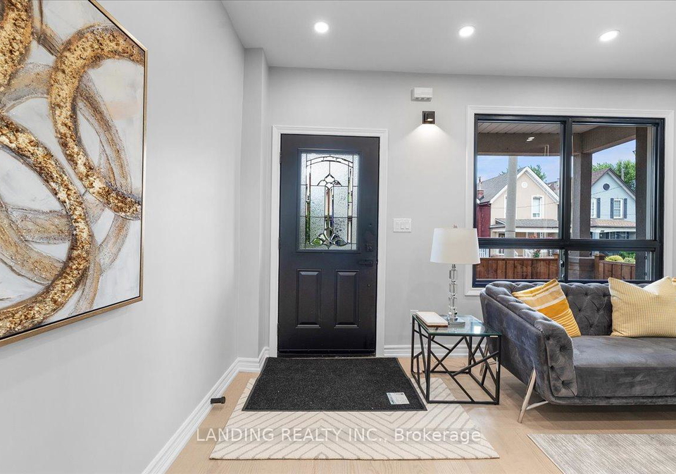 113-tisdale-street-n-hamilton-ontario-x12347000