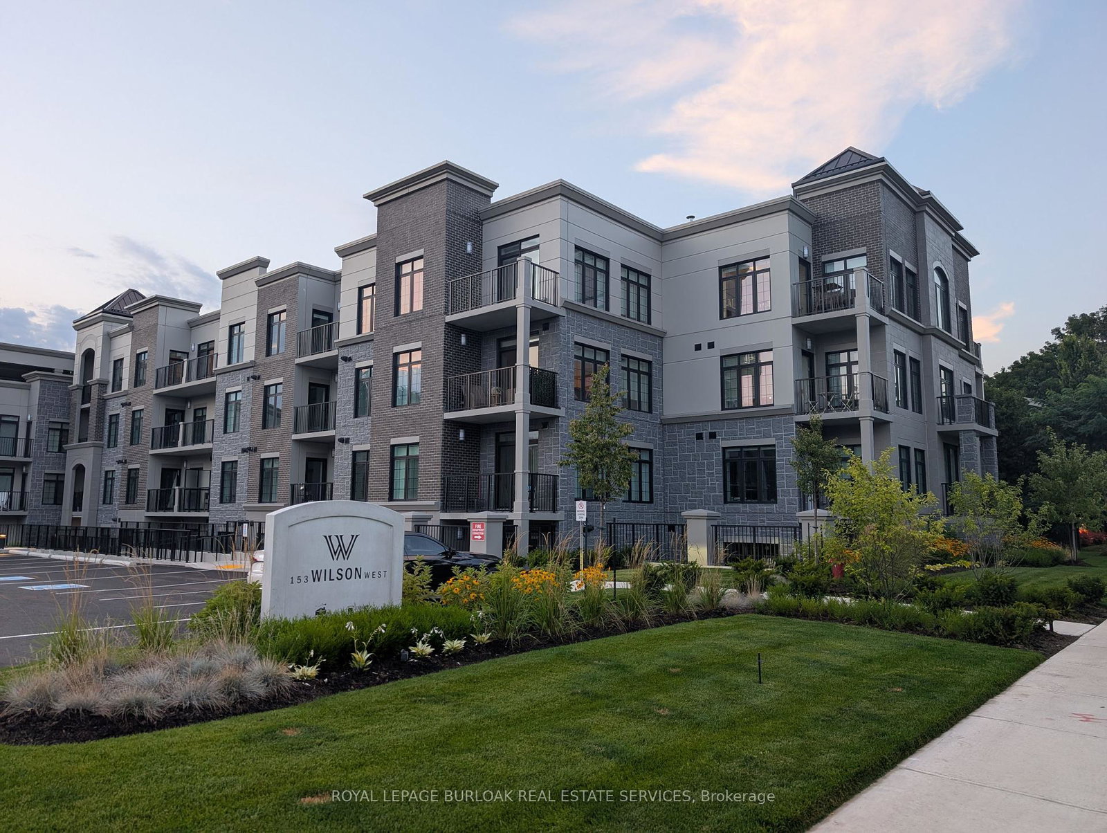 153-wilson-street-w-hamilton-ontario-x12347038