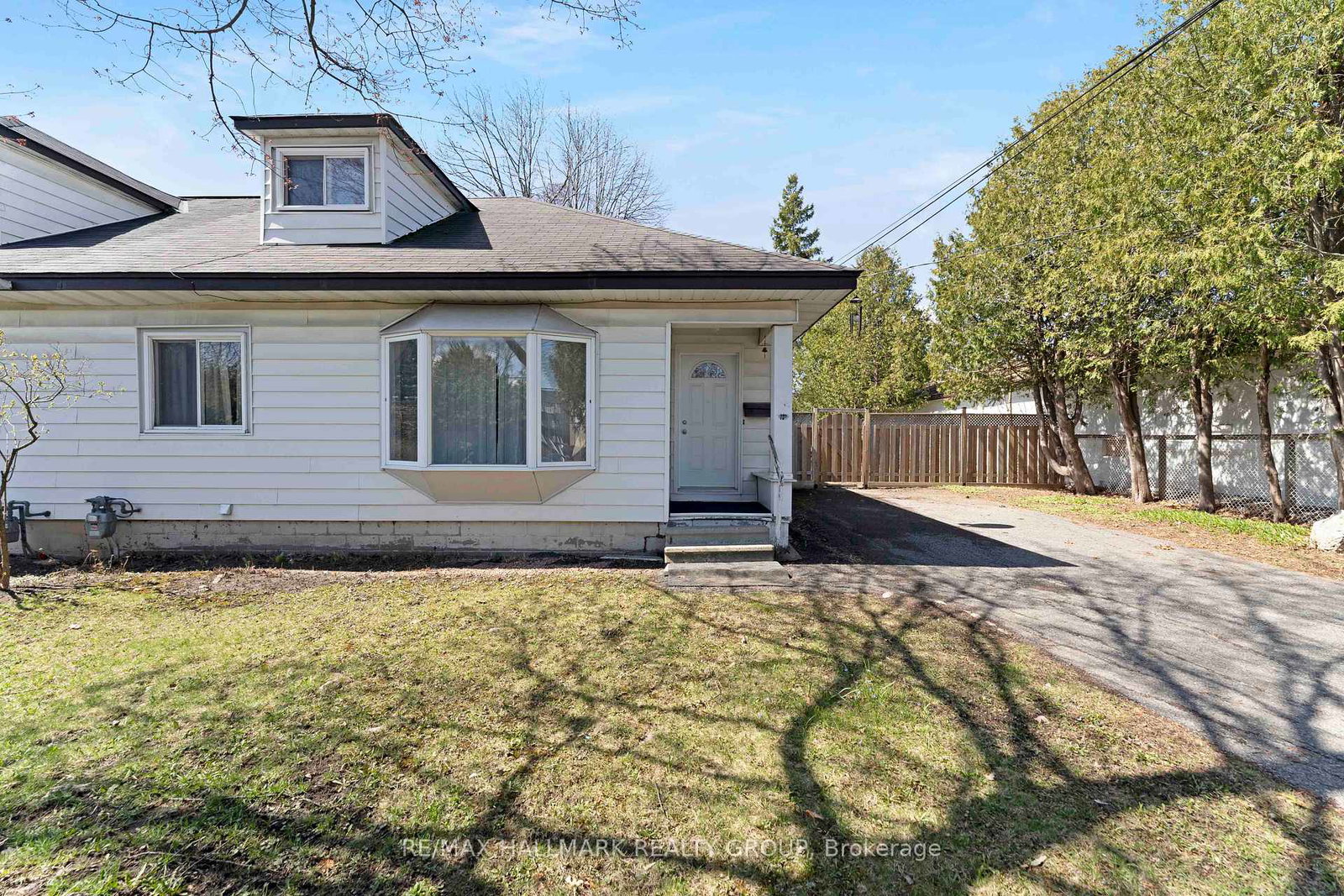 984-miss-ottawa-street-ottawa-ontario-x12347045