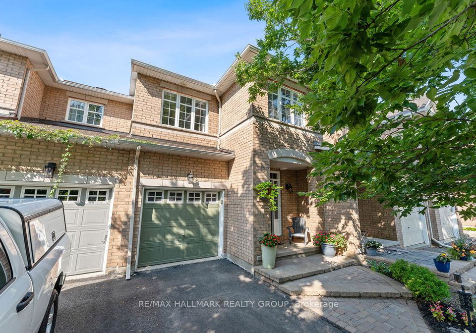 920-schooner-crescent-ottawa-ontario-x12347177