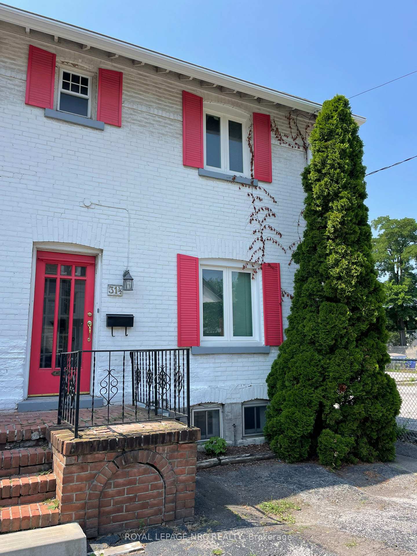 31-12-academy-street-st-catharines-ontario-x12347301