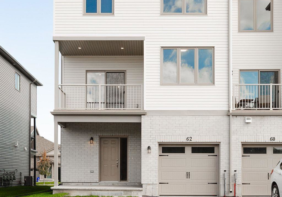 62-evans-street-prince-edward-county-ontario-x12347919