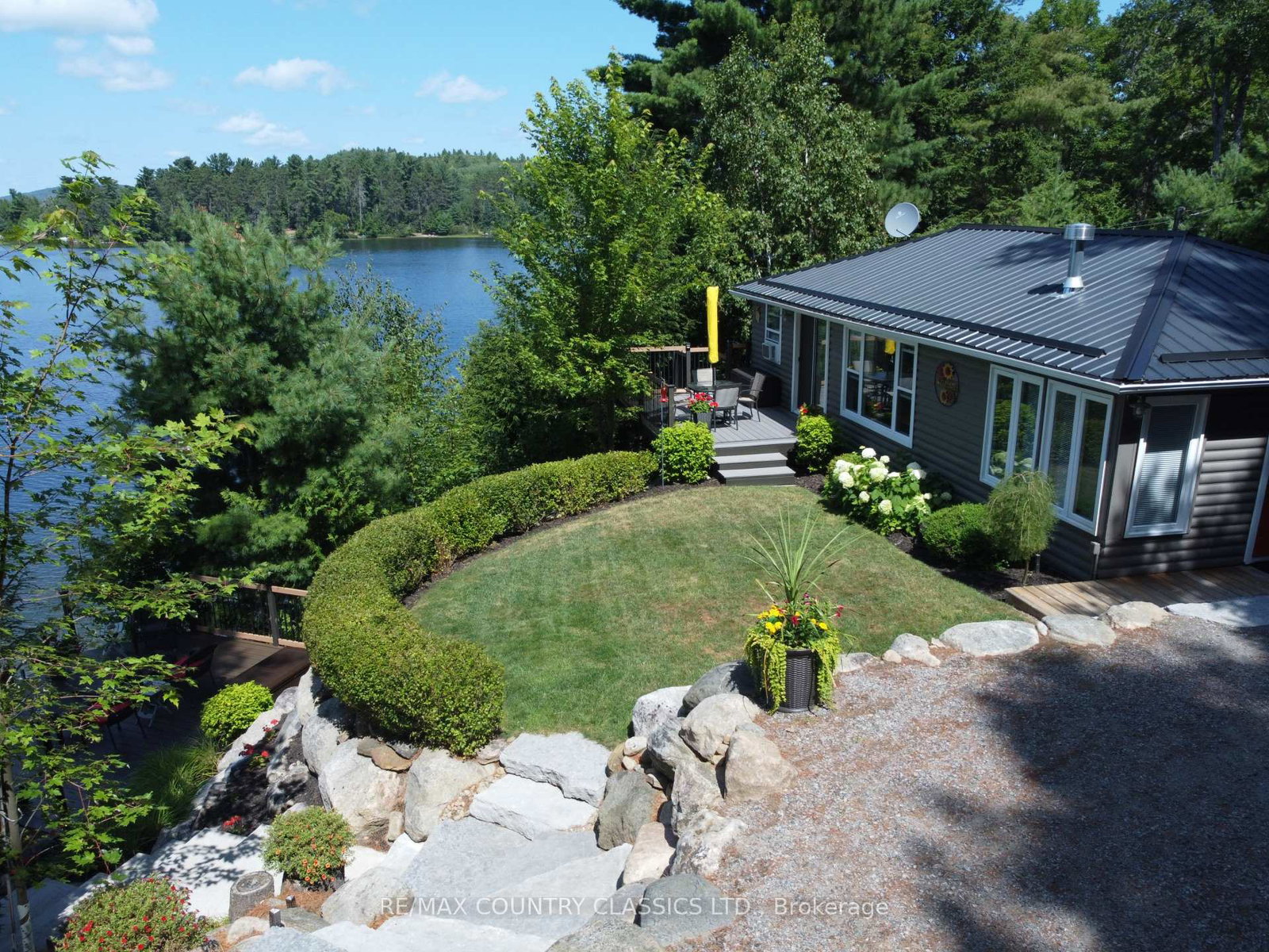 156-eastside-tront-lake-lane-madawaska-valley-ontario-x12348049