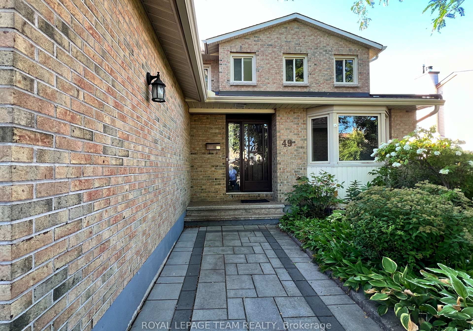 49-farm-gate-crescent-ottawa-ontario-x12348204