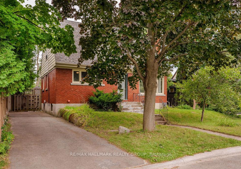 2042-honeywell-avenue-ottawa-ontario-x12348237