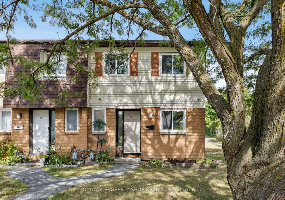 42a-woodvale-green-ottawa-ontario-x12348456