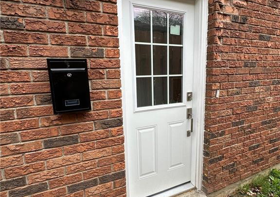 8-roseneath-crescent-s-kitchener-ontario-x12349202