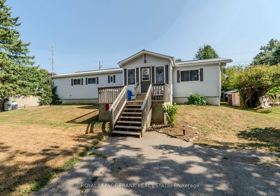 10-fenelon-way-kawartha-lakes-ontario-x12349577