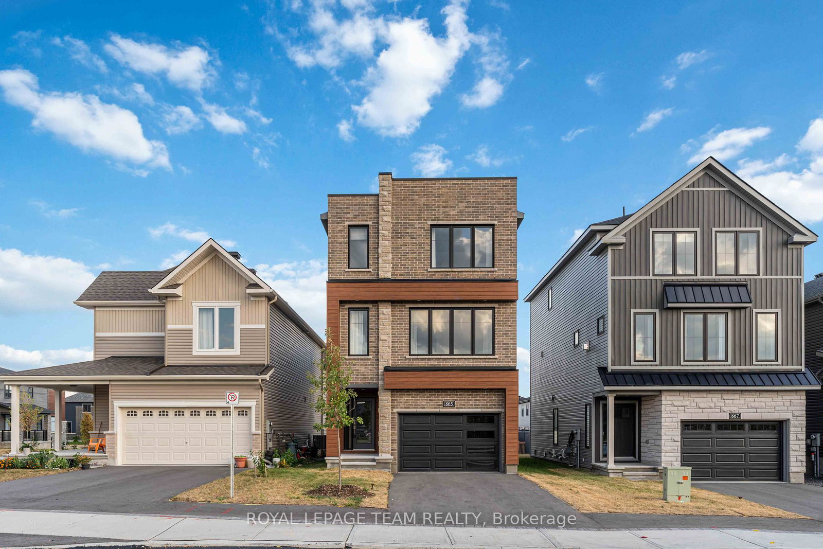 865-cappamore-drive-ottawa-ontario-x12349683