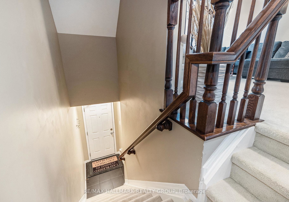 327-galston-private-ottawa-ontario-x12349802