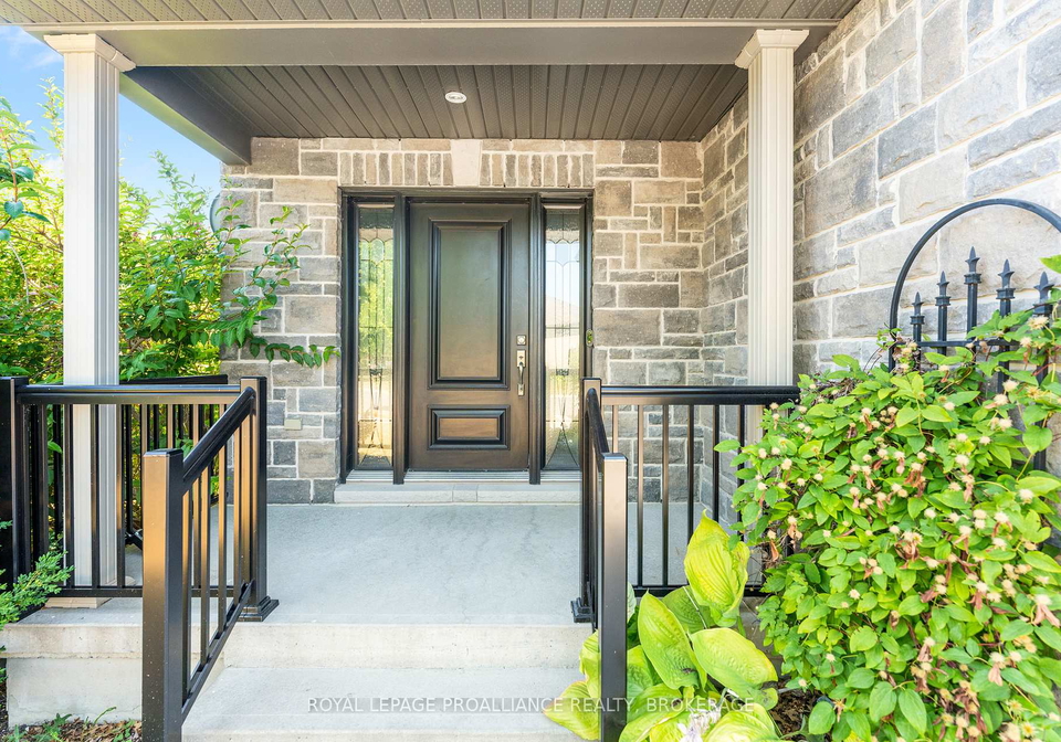 497-sydney-street-kingston-ontario-x12349849