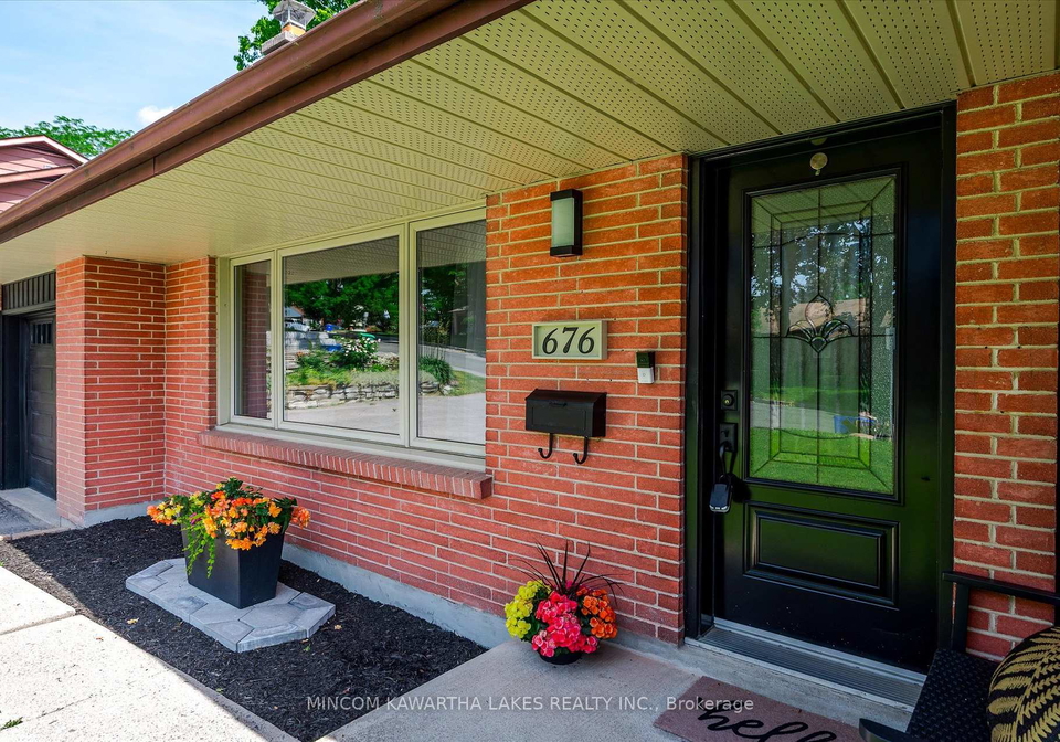 676-victory-crescent-peterborough-central-ontario-x12349953