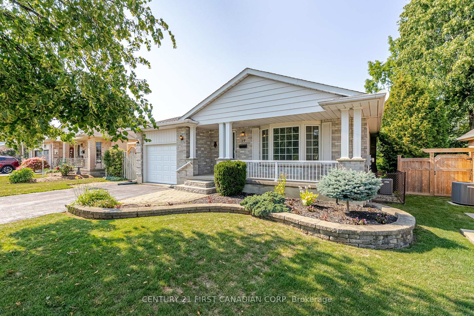 19-farmington-drive-st-thomas-ontario-x12350158