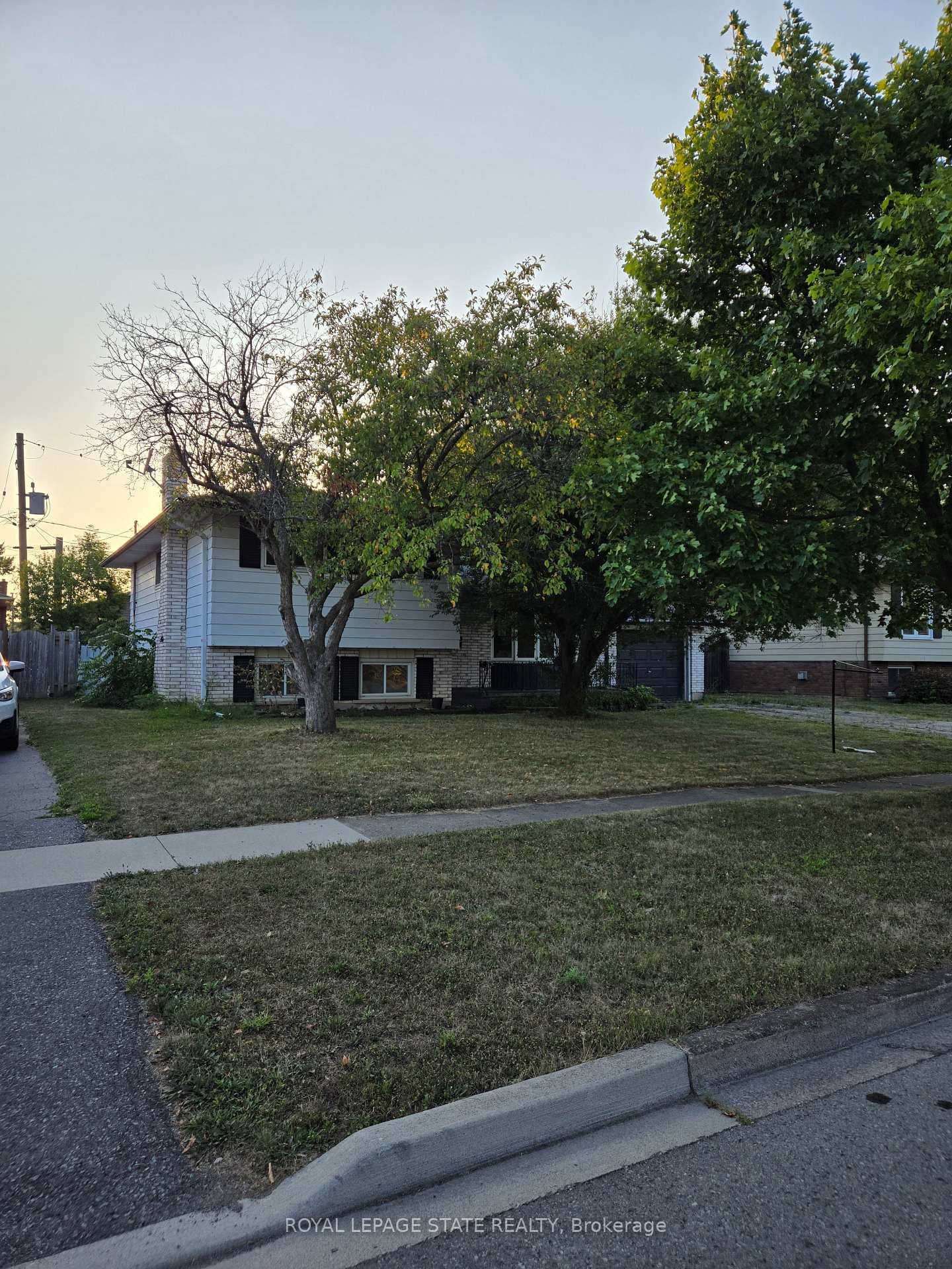 21-idylwood-road-welland-ontario-x12350173
