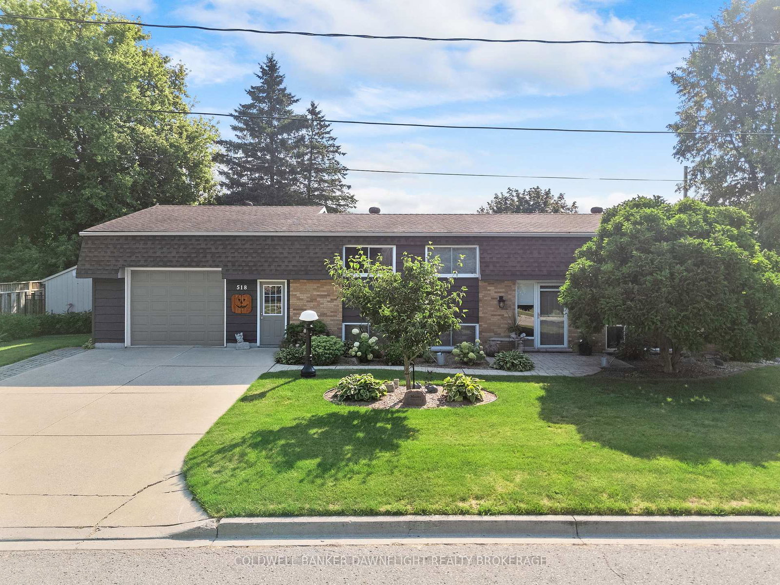 518-edward-street-south-huron-ontario-x12350223