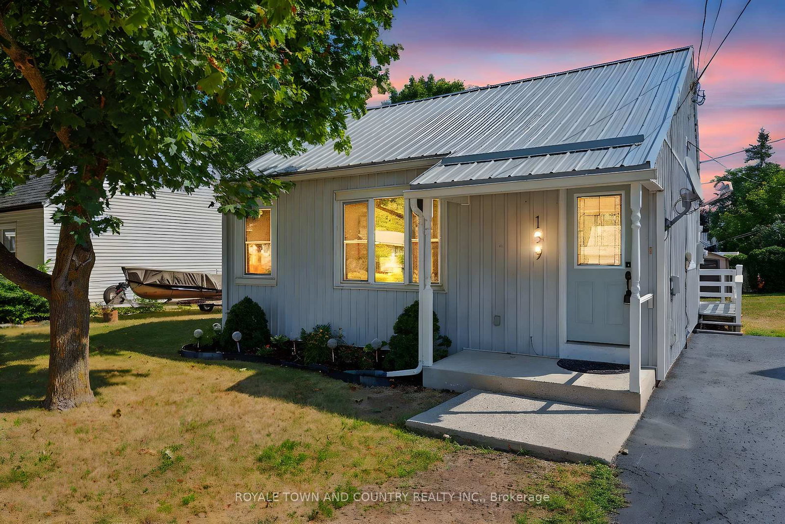 139-centre-street-trent-hills-ontario-x12350275
