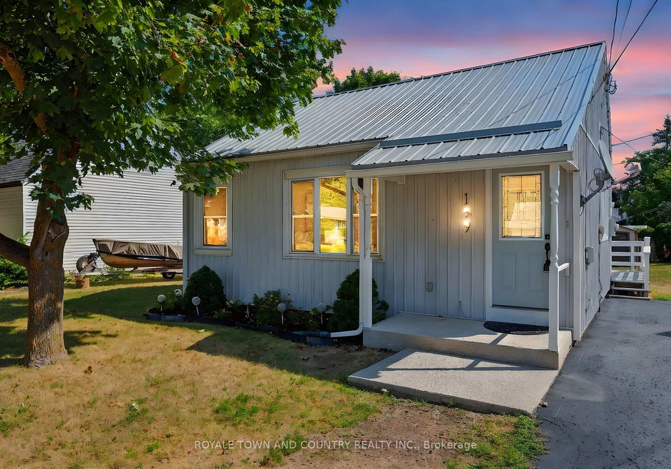 139-centre-street-trent-hills-ontario-x12350275