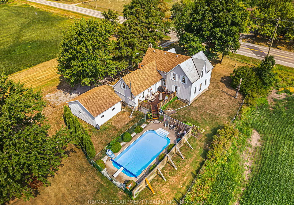 8530-regional-road-65-west-lincoln-ontario-x12350470