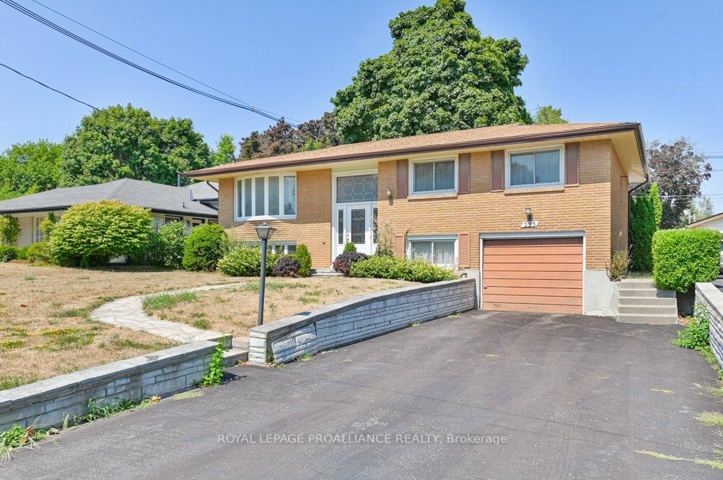 225-mcgill-street-quinte-west-ontario-x12350715