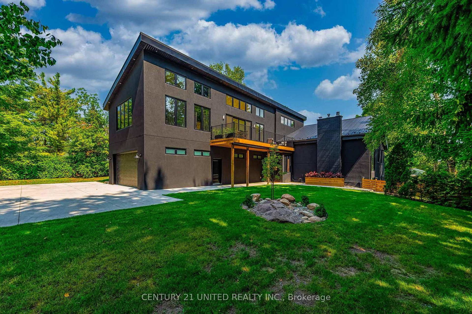 34-edgewood-road-peterborough-west-ontario-x12350762