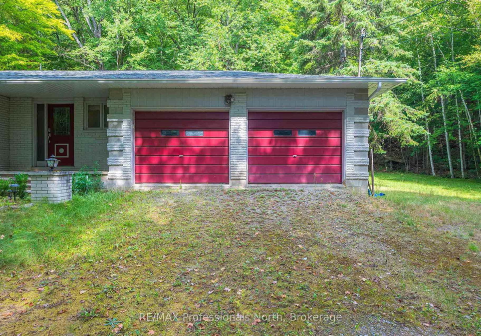 2499-kennisis-lake-road-dysart-et-al-ontario-x12350802