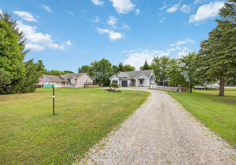 29597-st-clair-parkway-chatham-kent-ontario-x12350817