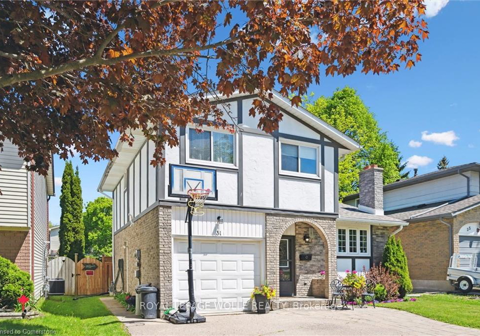 31-driftwood-place-kitchener-ontario-x12350948