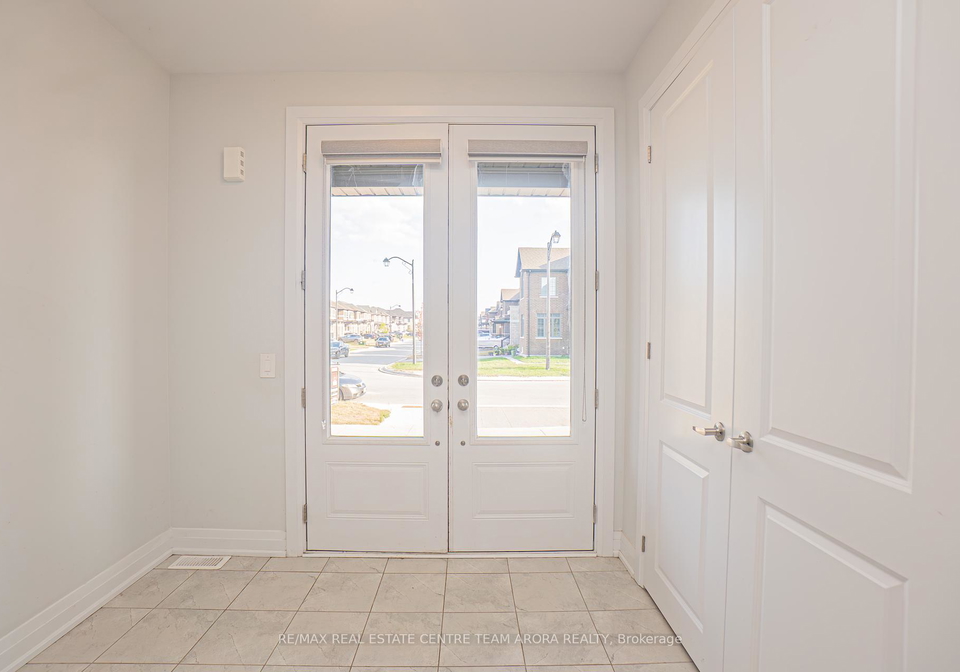11-oneill-street-kawartha-lakes-ontario-x12351292