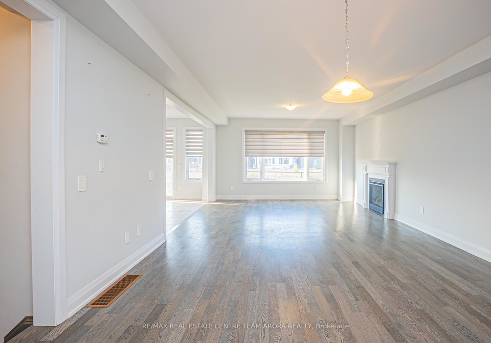 11-oneill-street-kawartha-lakes-ontario-x12351292