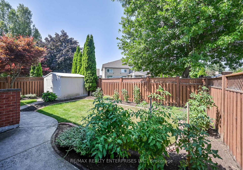 240-chesley-street-hamilton-ontario-x12351322