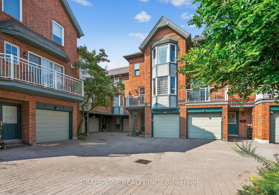 4-radstock-private-ottawa-ontario-x12351325