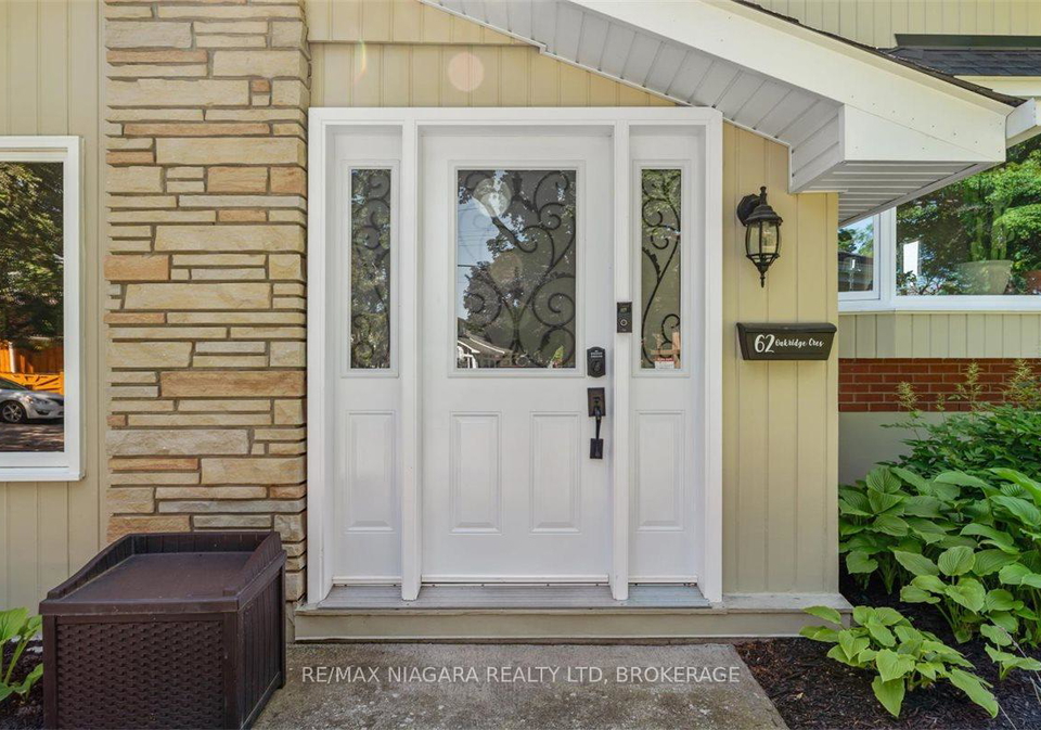 62-oakridge-crescent-e-port-colborne-ontario-x12351631