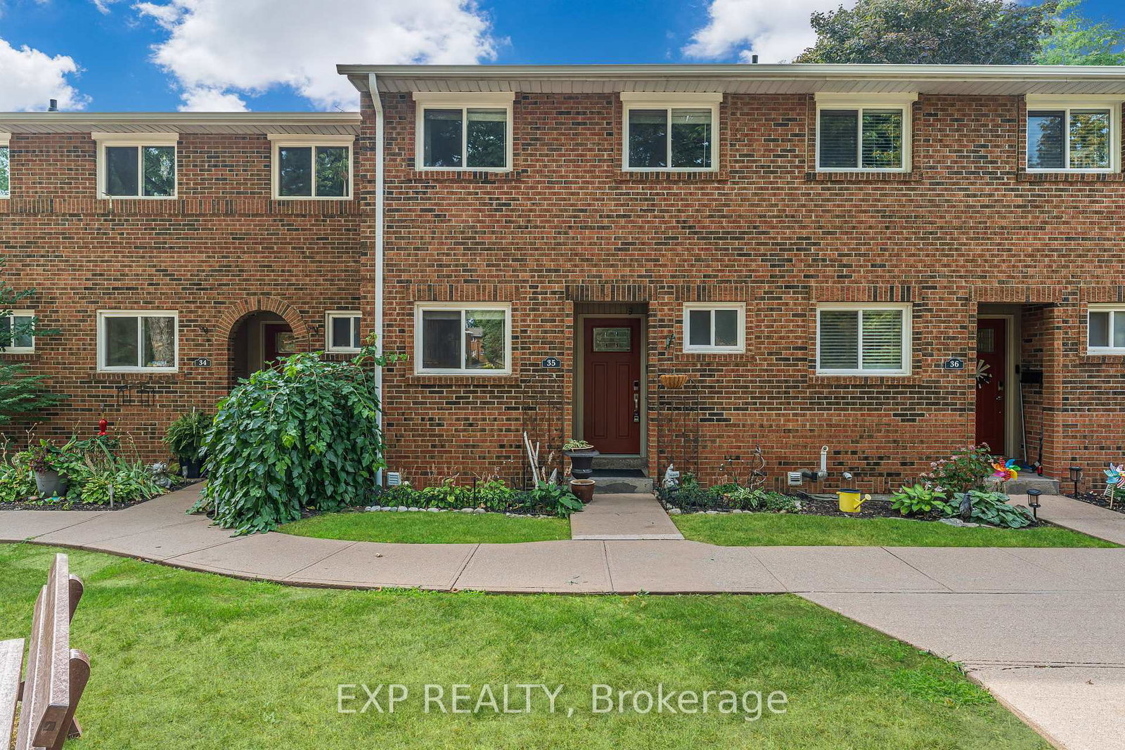 125-livingston-avenue-grimsby-ontario-x12351978