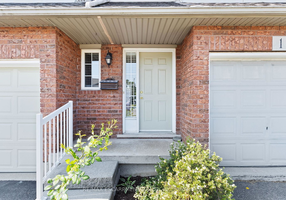 134-terni-boulevard-hamilton-ontario-x12352047