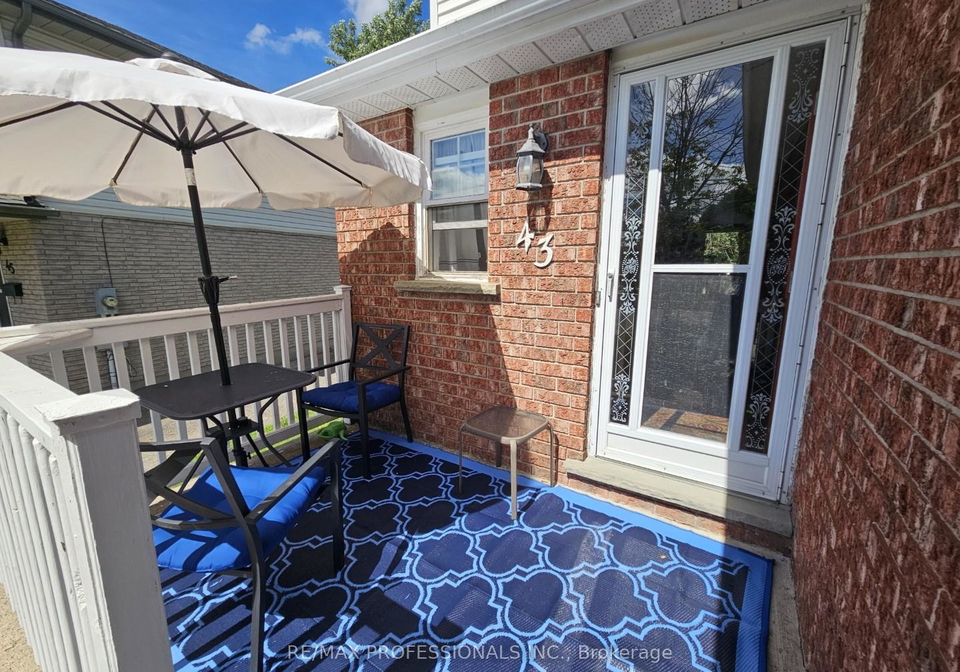 43-moss-place-guelph-ontario-x12352076