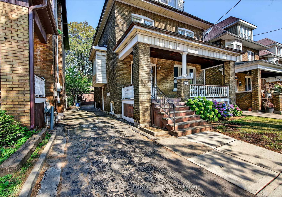 104-carrick-avenue-hamilton-ontario-x12352150