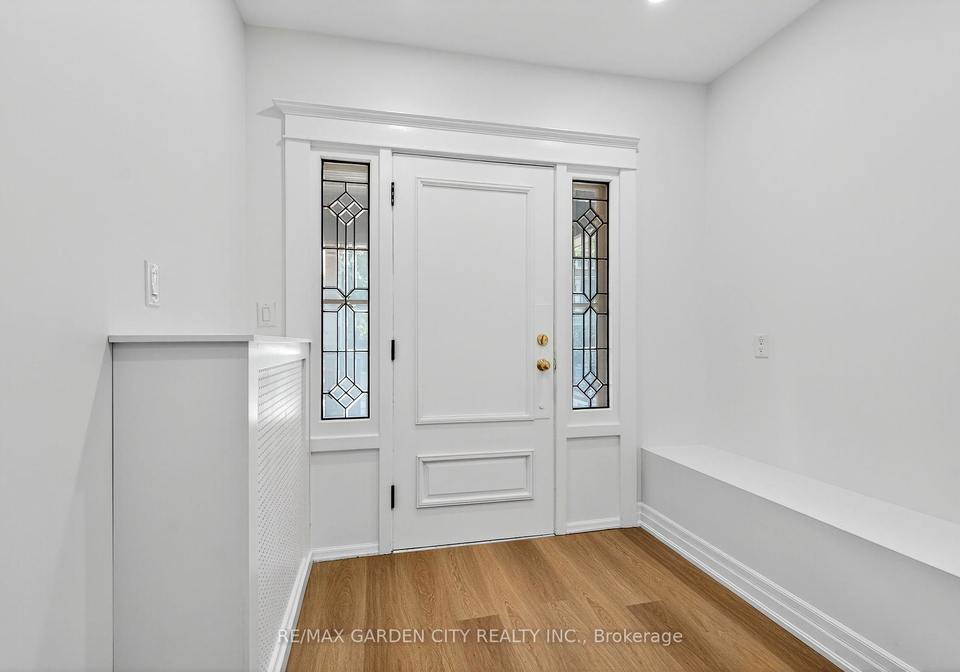 104-carrick-avenue-hamilton-ontario-x12352150