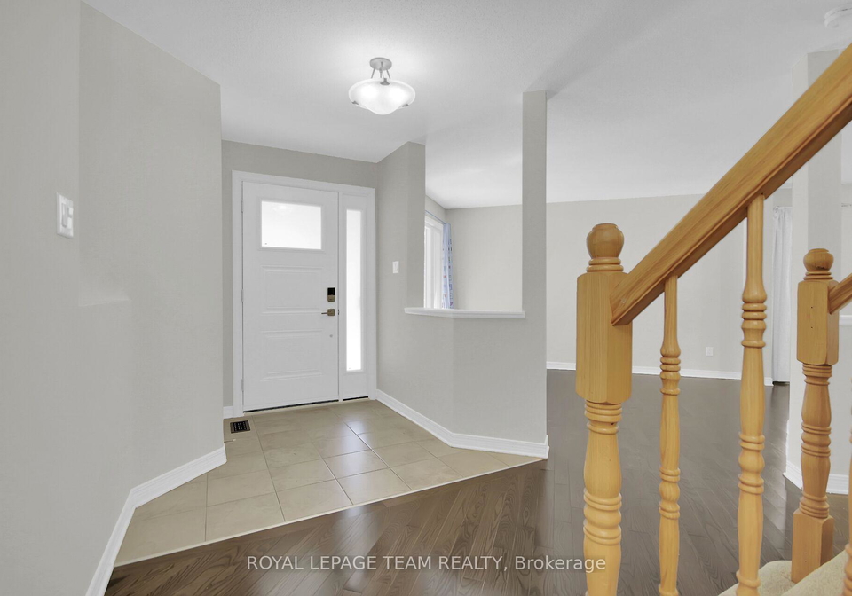 54-vermont-avenue-ottawa-ontario-x12352328