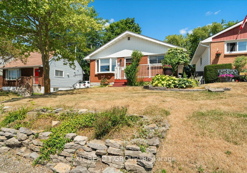 28-kidd-avenue-quinte-west-ontario-x12352356