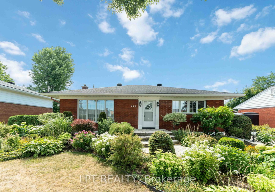 742-halstead-street-ottawa-ontario-x12352530