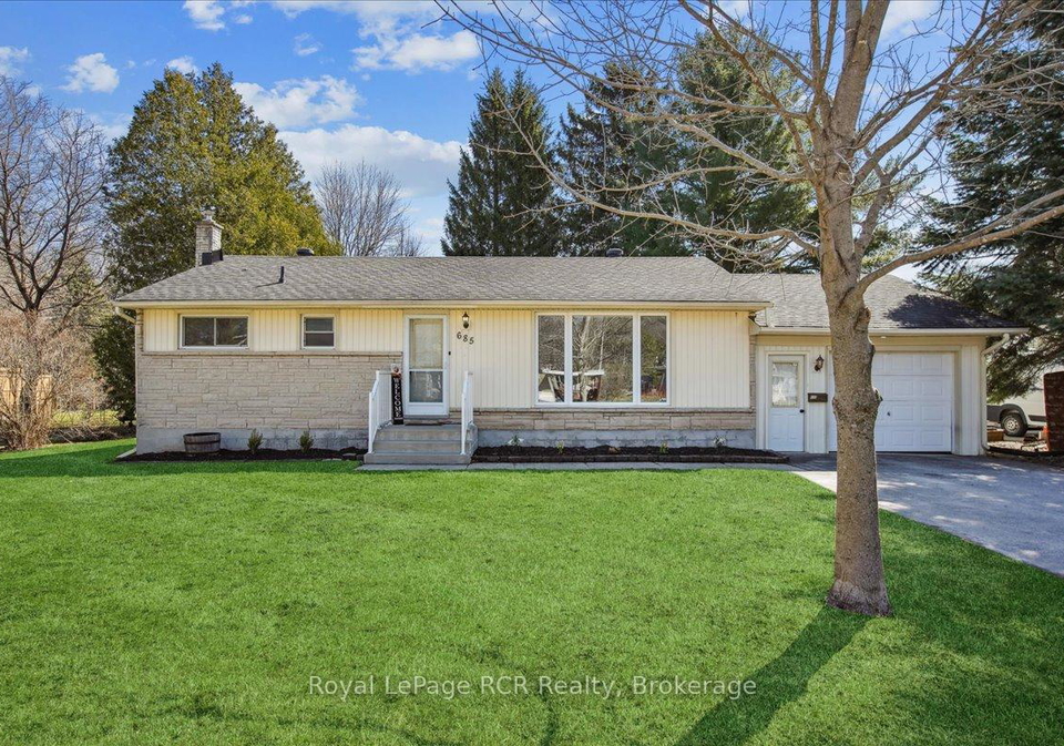 685-5th-avenue-w-owen-sound-ontario-x12352687