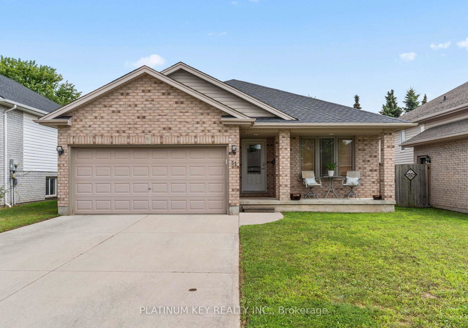 51-queensway-drive-strathroy-caradoc-ontario-x12352689