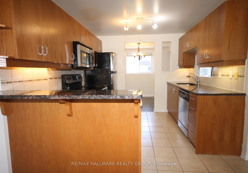 37-b-glenridge-road-ottawa-ontario-x12352703
