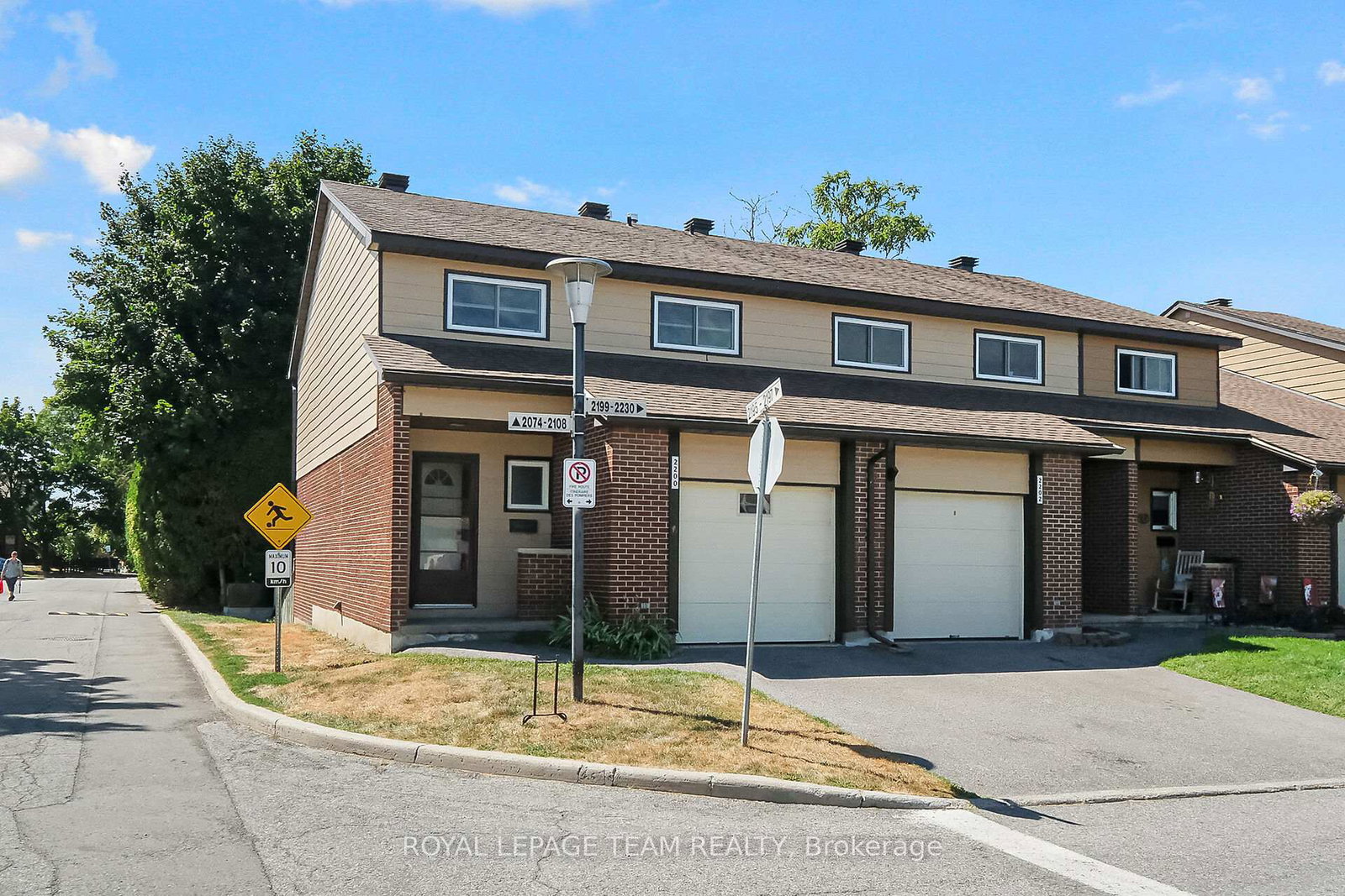 2200-orient-park-drive-ottawa-ontario-x12352833