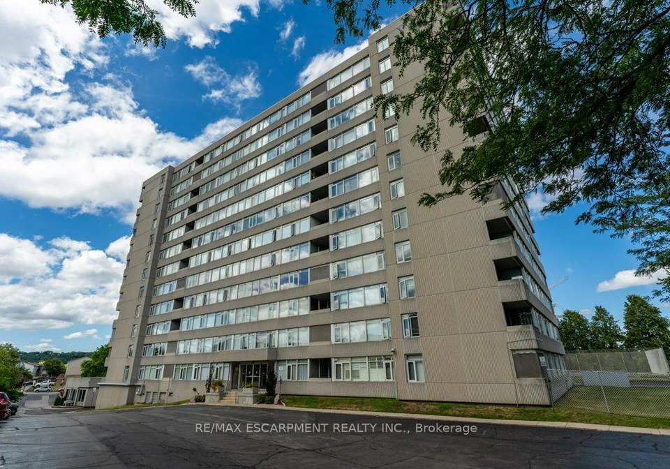 40-harrisford-street-hamilton-ontario-x12353079