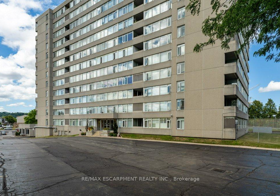40-harrisford-street-hamilton-ontario-x12353079