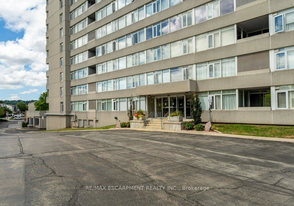 40-harrisford-street-hamilton-ontario-x12353079