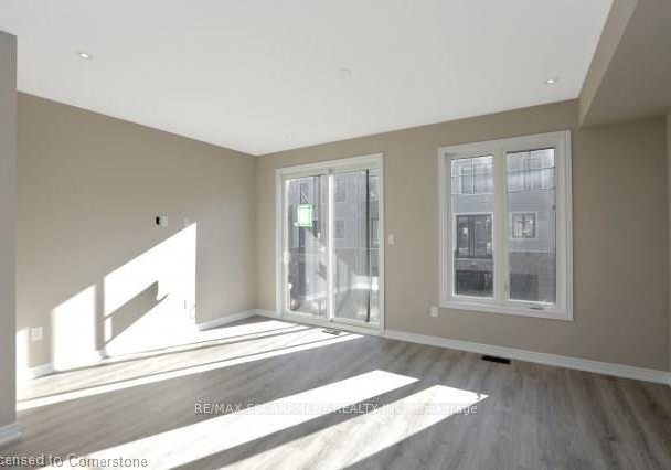 21-walters-lane-grimsby-ontario-x12353093
