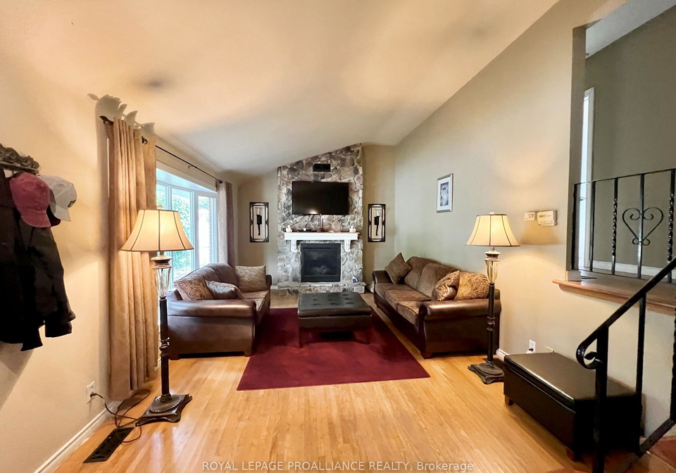 37-bongard-crescent-belleville-ontario-x12353440